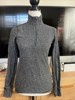 Lululemon Black and White Quarter-Zip Pullover